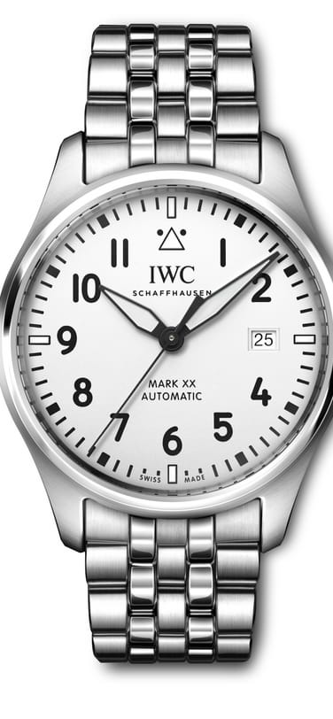 The Pilots’ Watch Mark XX Ref. IW328208 boasts a silver-plated dial and stainless-steel bracelet