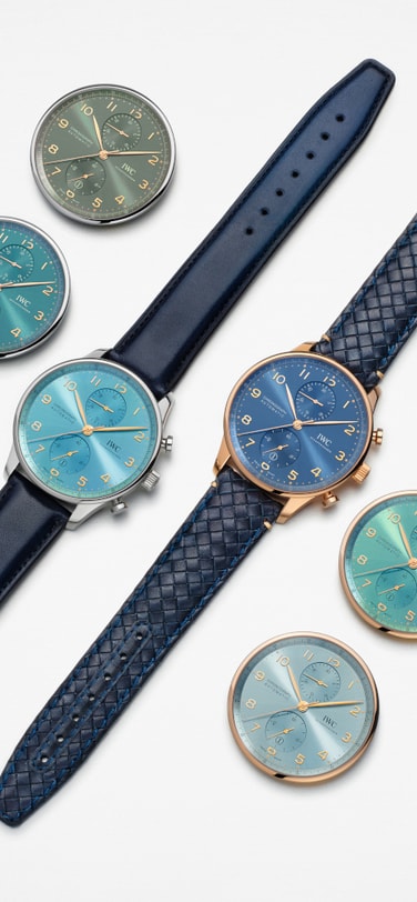 Try out combinations of colors & materials directly on your wrist