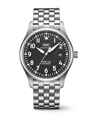 IWC IW327015 Pilot’s Watch Mark XVIII with black dial, stainless steel case and stainelss steel bracelet
