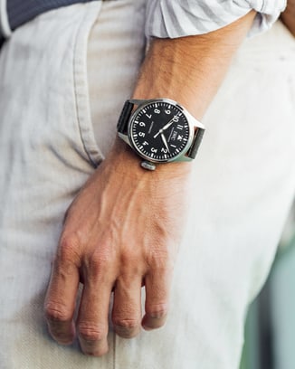 The Big Pilot’s Watch 43 sporting the MiraTex™ strap in blue