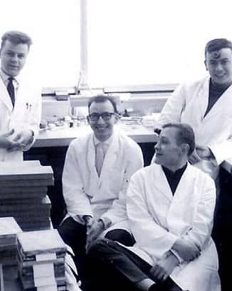 Kurt Klaus in watchmaker´s uniform with colleagues in 1957